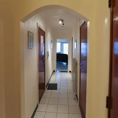 Beachfront In For 6 Διαμέρισμα