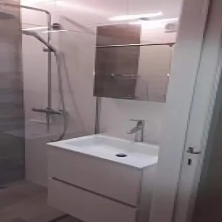 Beachfront In For 6 * Middelkerke
