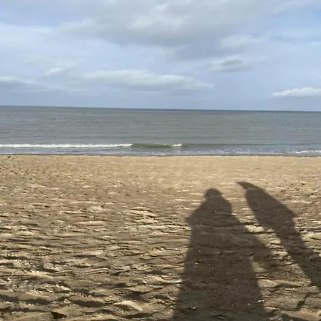 Διαμέρισμα Beachfront In For 6 Middelkerke